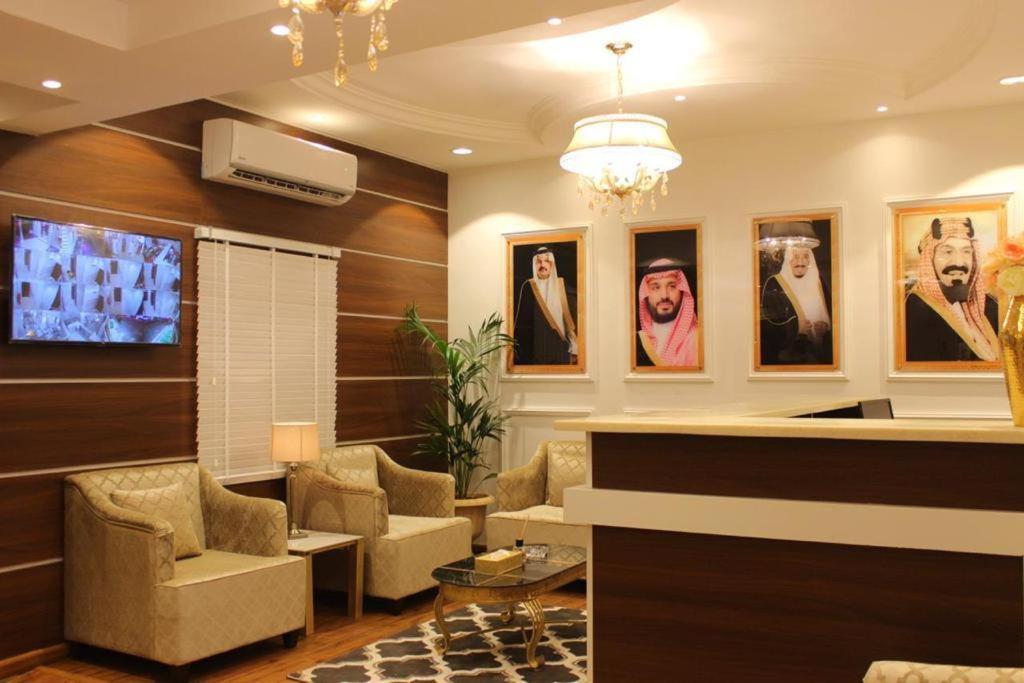 فندق كيان - Kyan Hotel Khamis Mushait Esterno foto