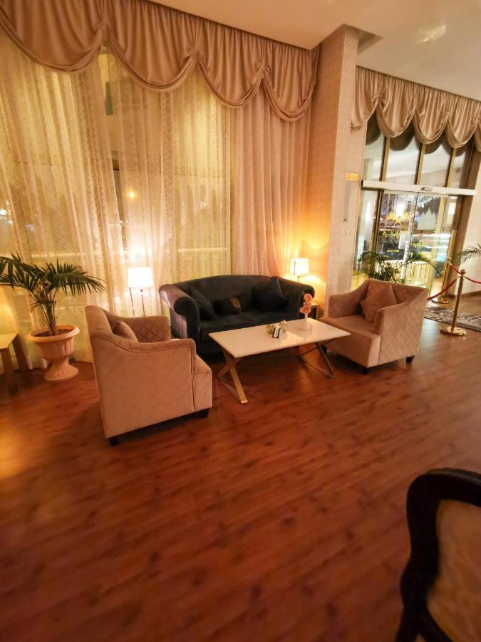 فندق كيان - Kyan Hotel Khamis Mushait Esterno foto